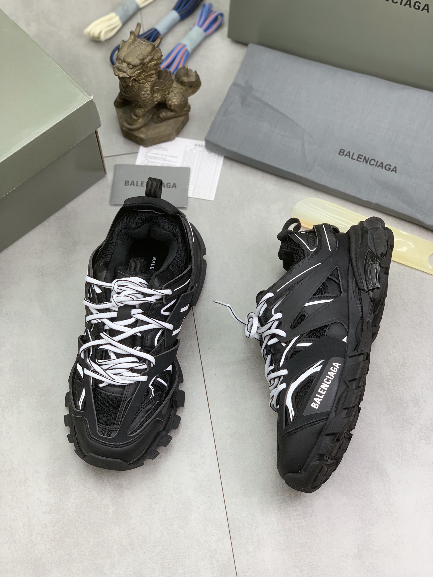 BalenciagaSHOES