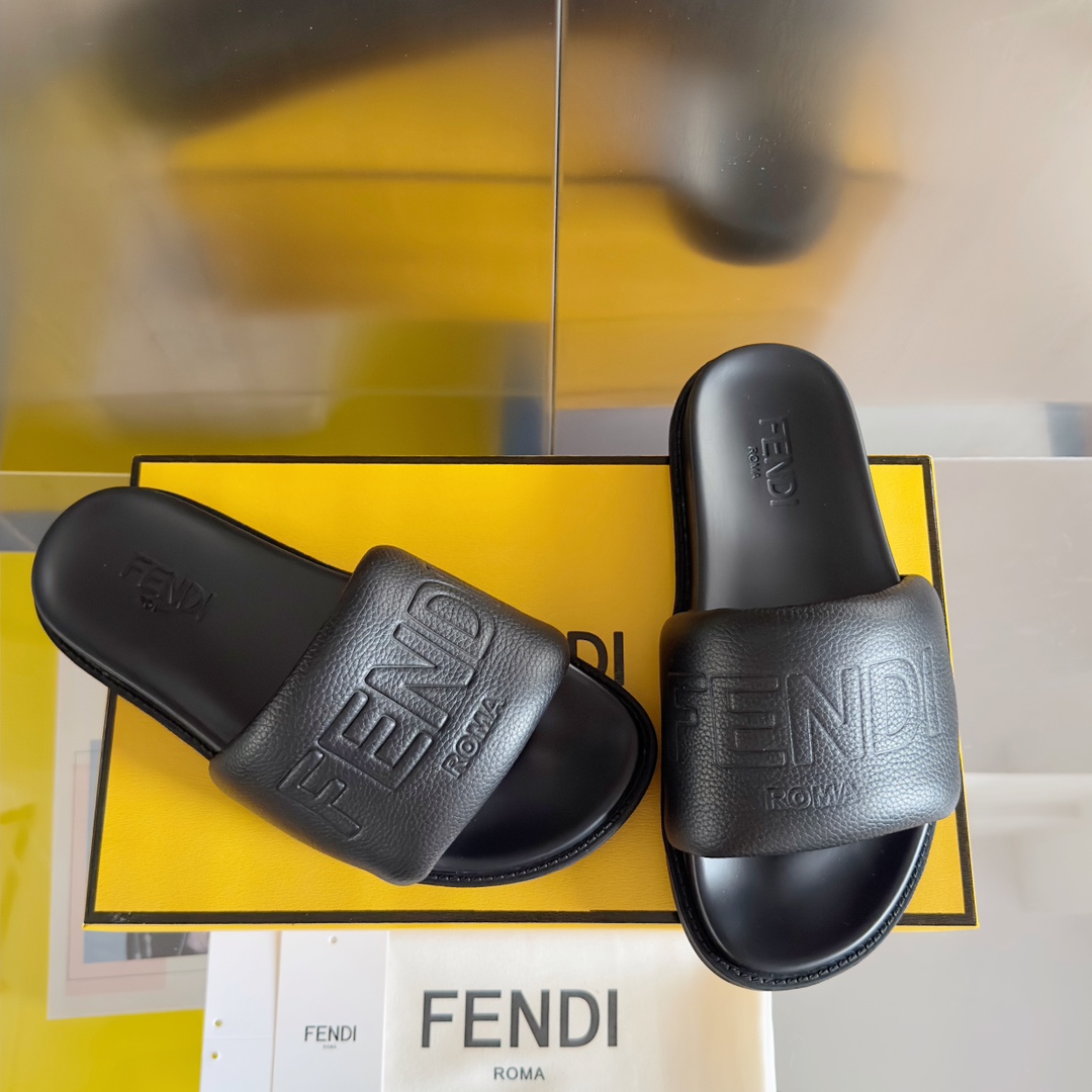 FendiSHOES