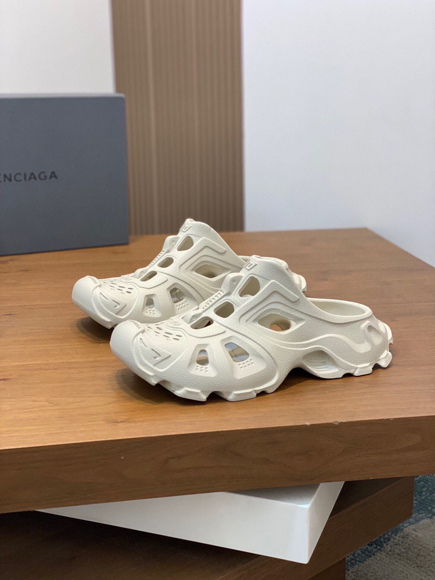 BalenciagaSHOES