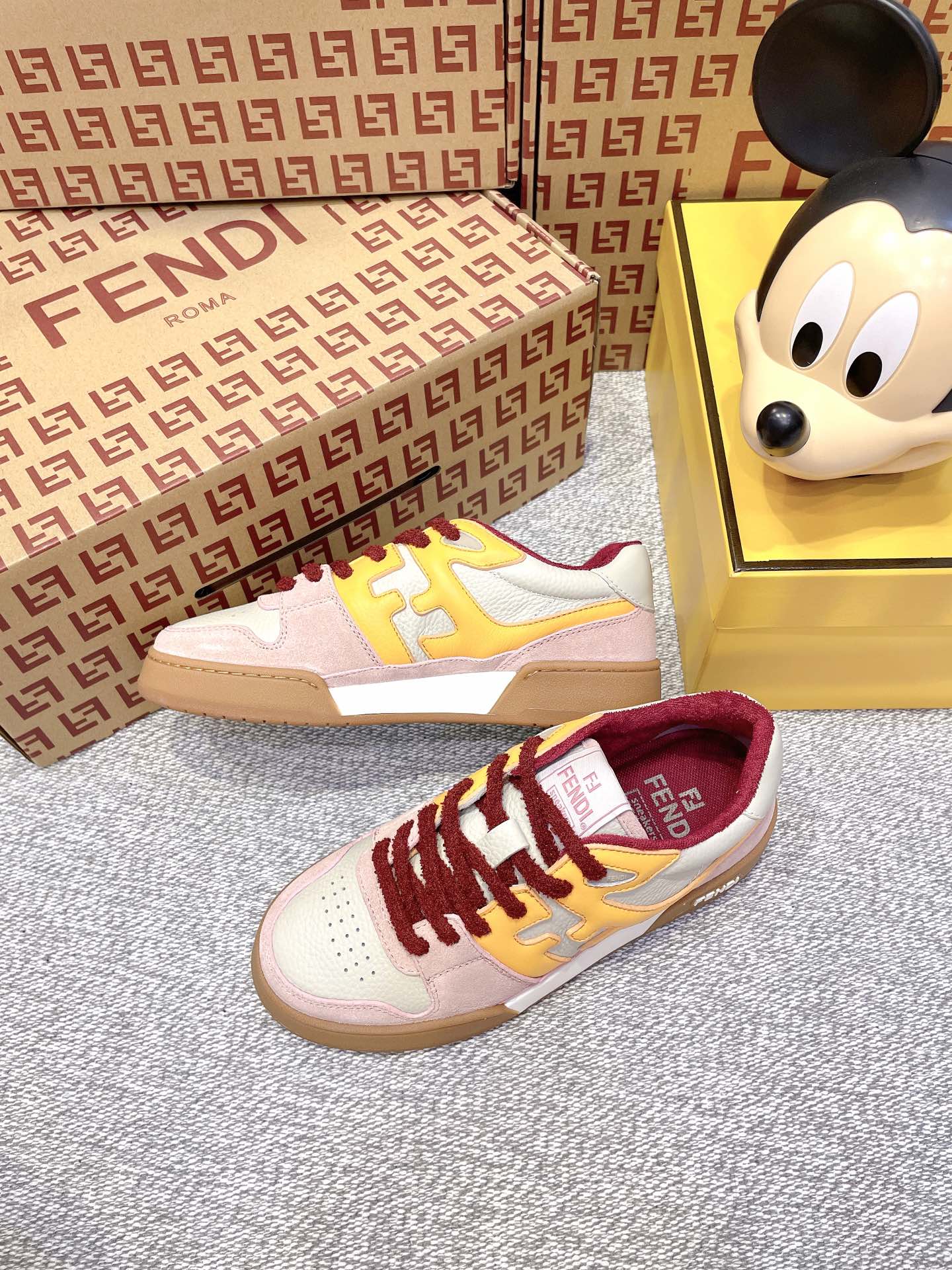 FendiSHOES