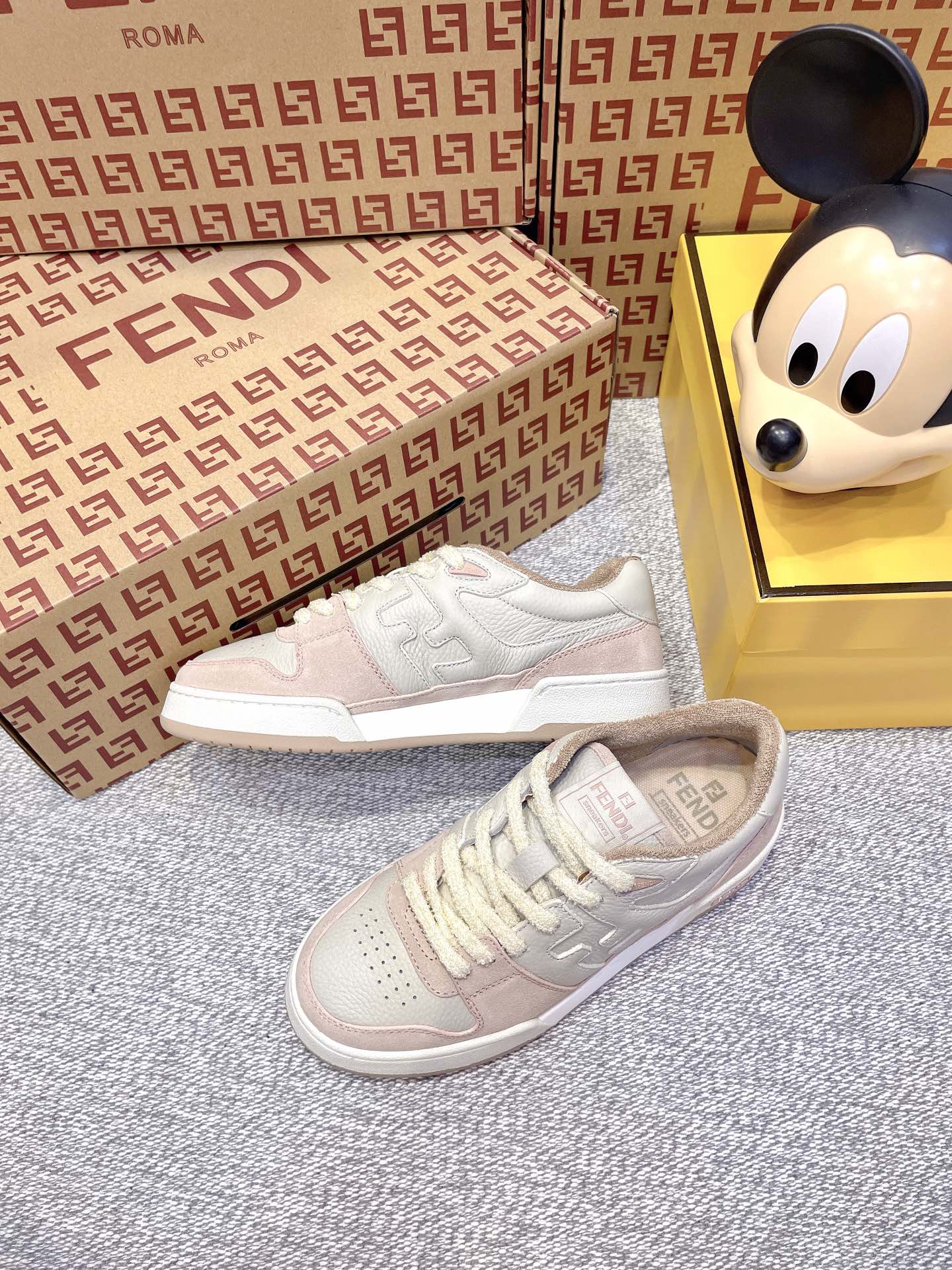 FendiSHOES