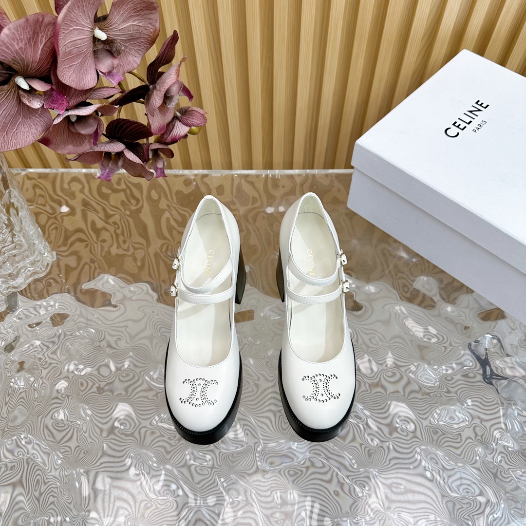 Womens shoes collection