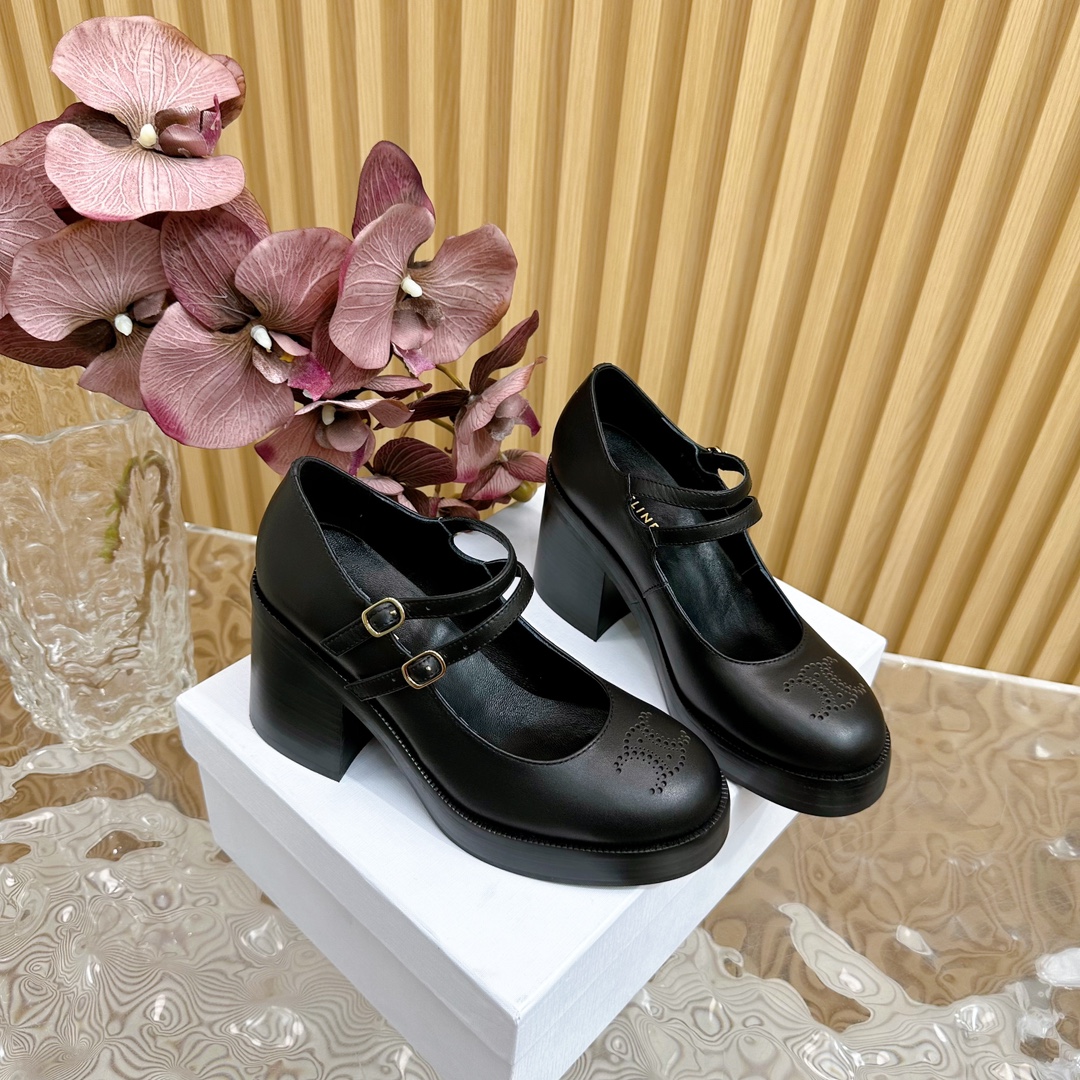 Womens shoes collection