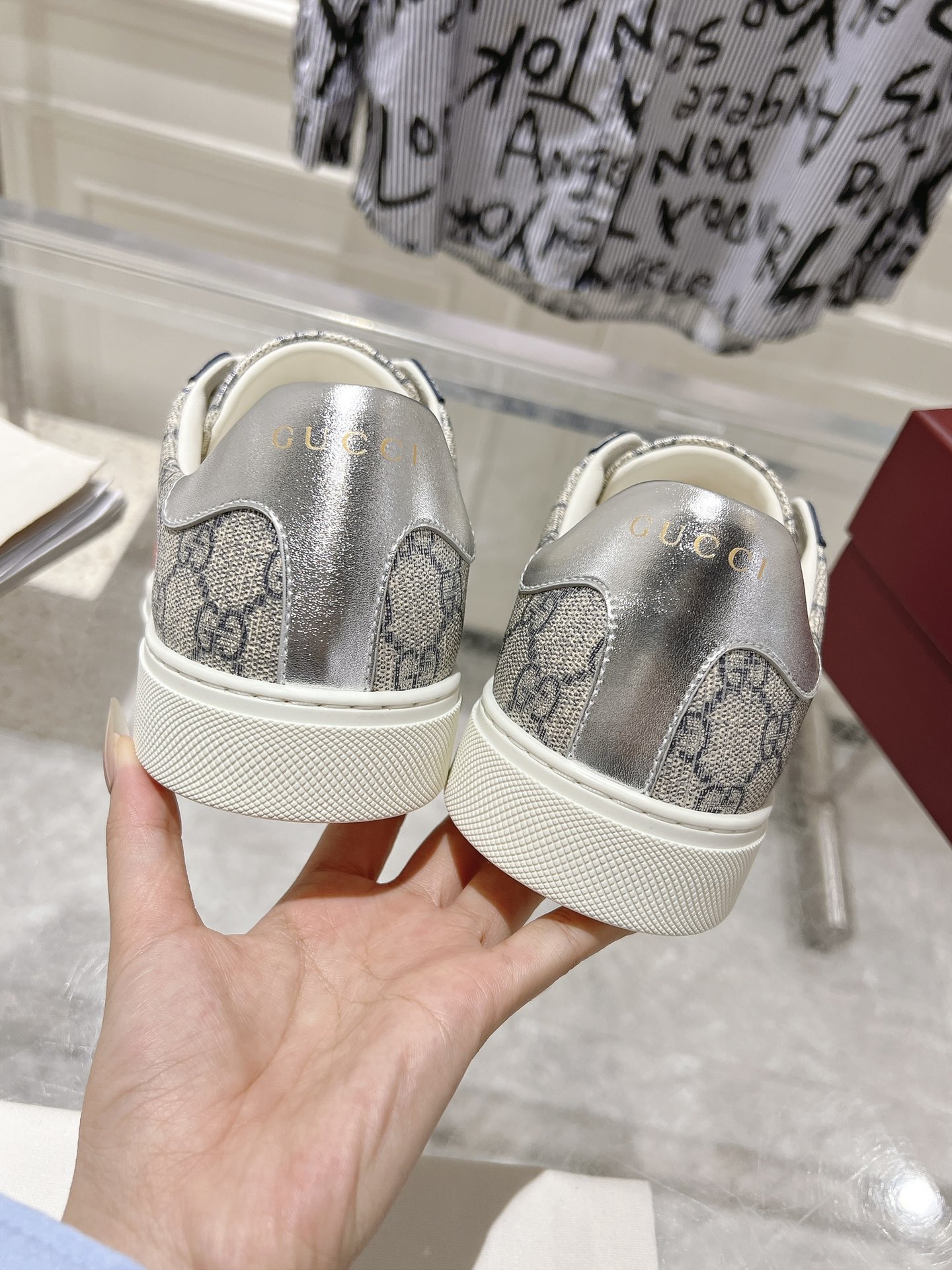 GucciShoes