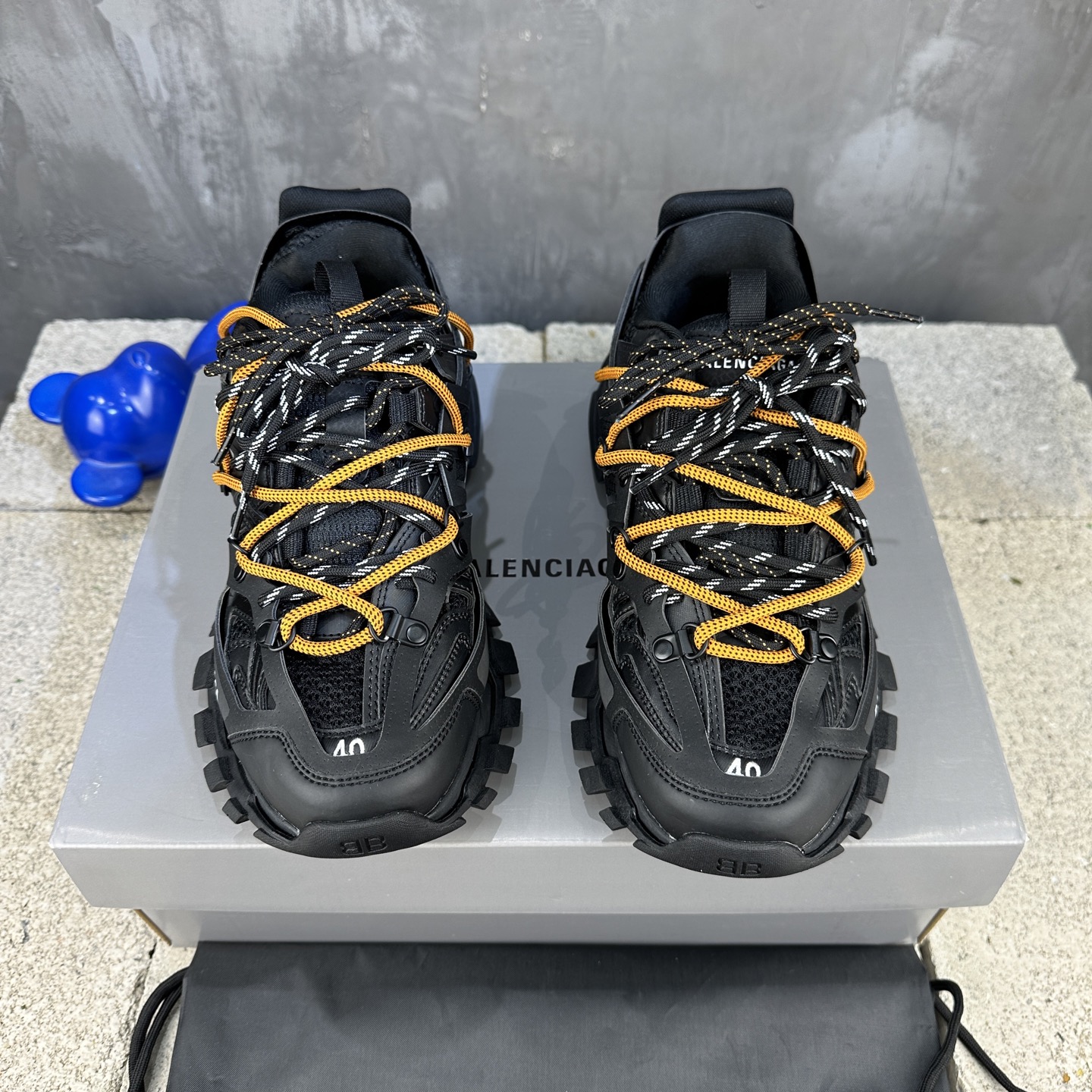 BalenciagaSHOES