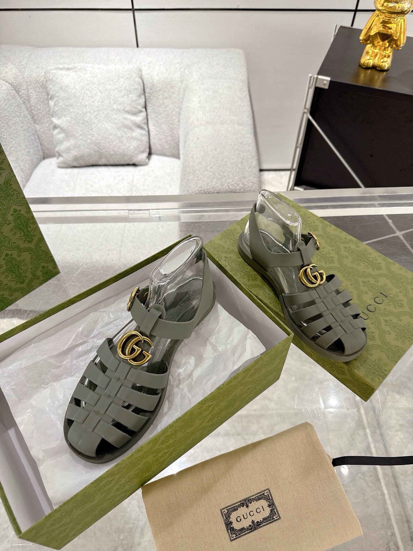 GucciShoes