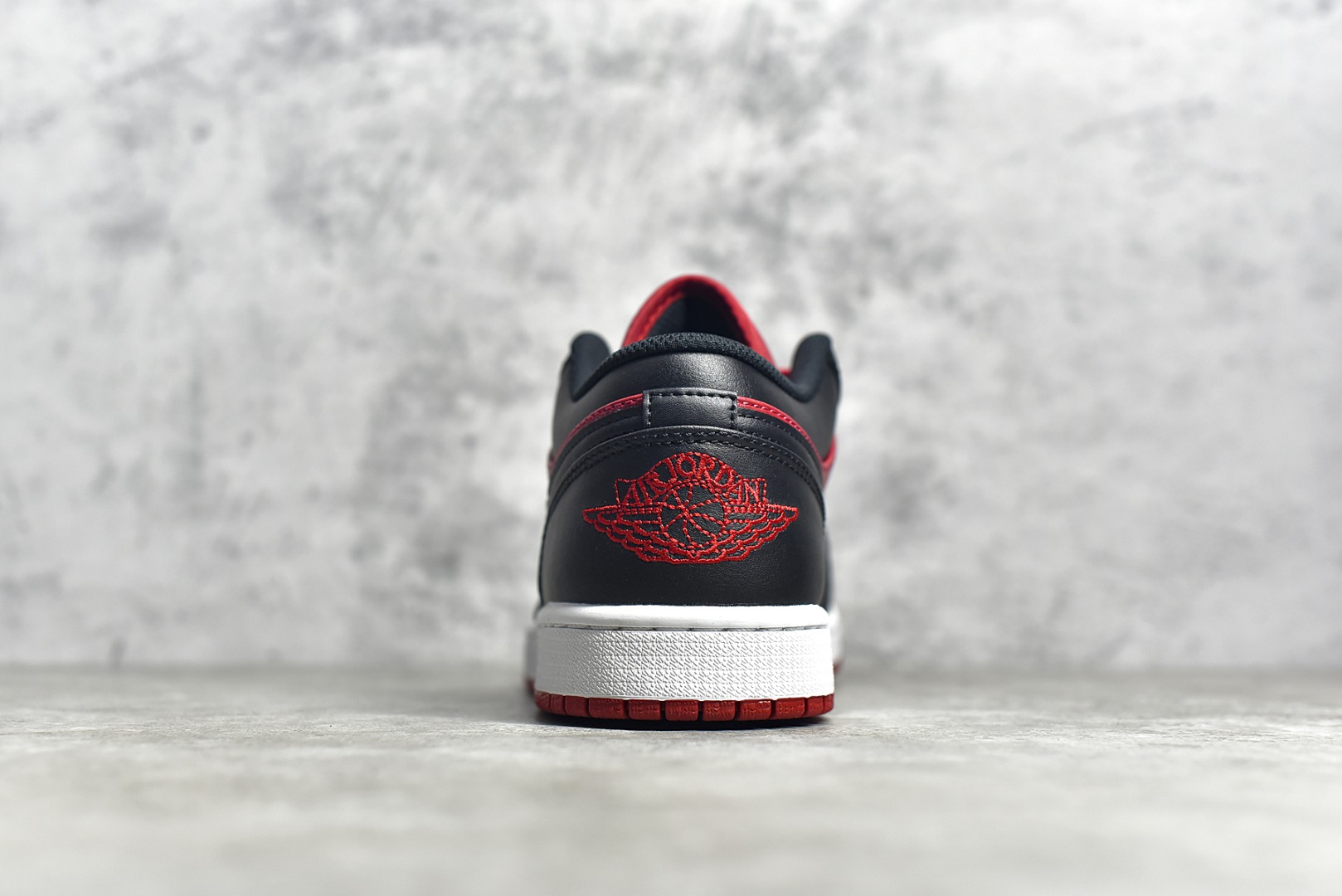 AirJordan1LowSHOES