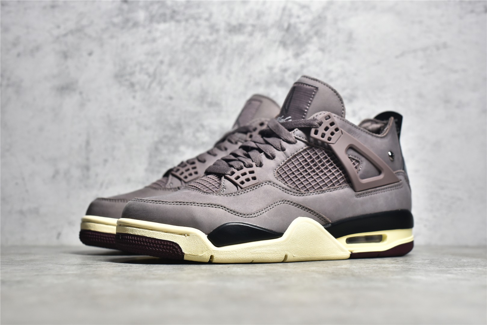 AirJordan4SHOES