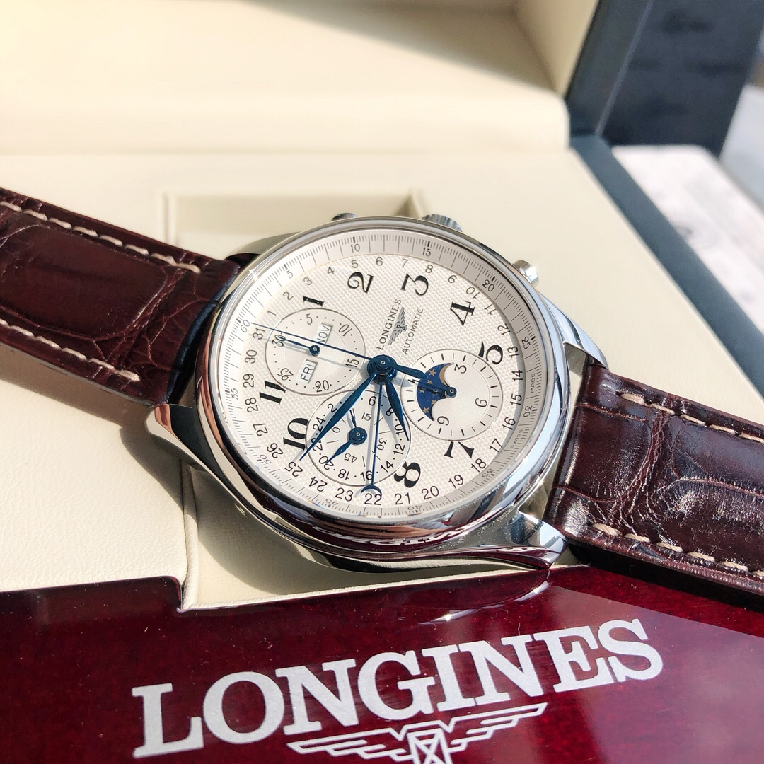 LONGINES