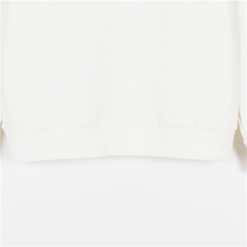 Hoodies & Sweatshirts